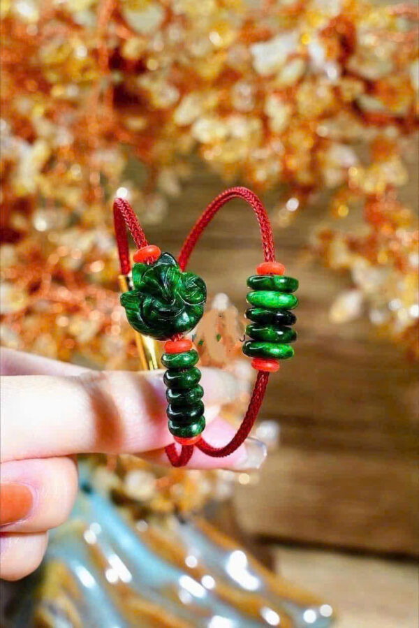 Vòng đeo tay may mắn